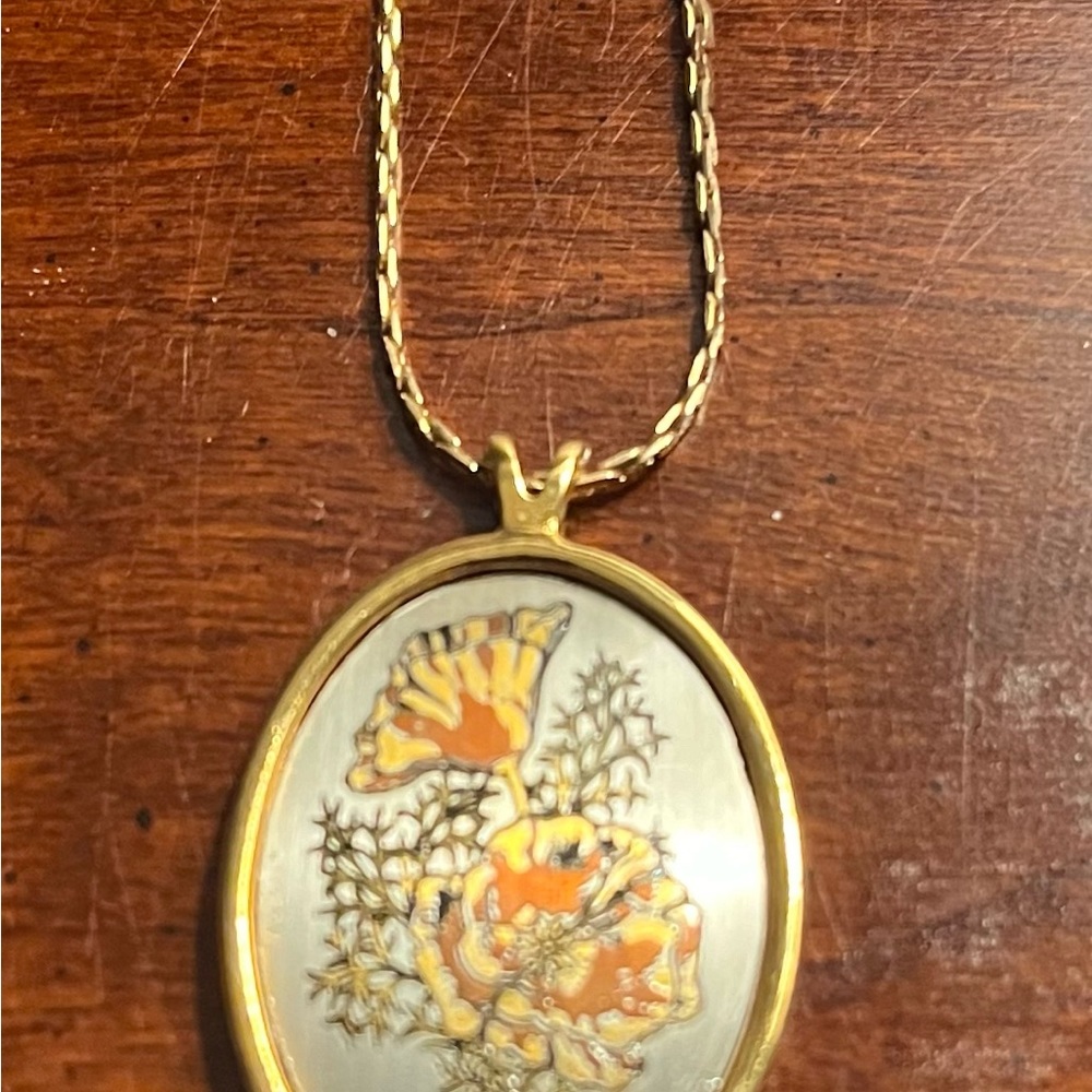 Vintage Reed & Barton Damascene August Poppy Flowers Silver Gold Plate Pendant. - Picture 3 of 3
